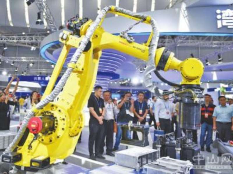 5G技術設備抱團亮相 高端產品破解行業難題